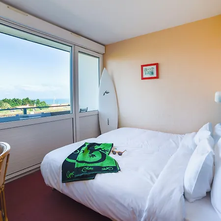 Azureva Club 2* Anglet