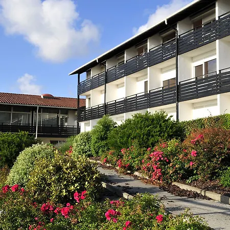 Village Vacances Azureva Anglet 2*