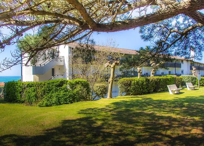 Azureva Club Village de vacances 2*