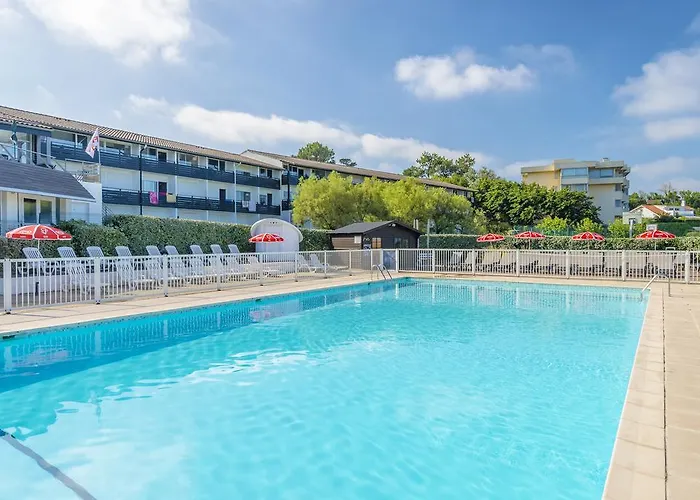 Azureva Club Vakantiepark 2*