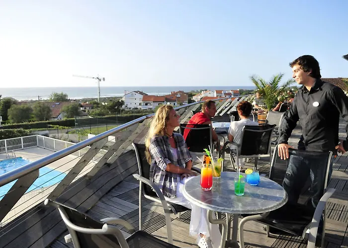 Azureva Club 2* Anglet